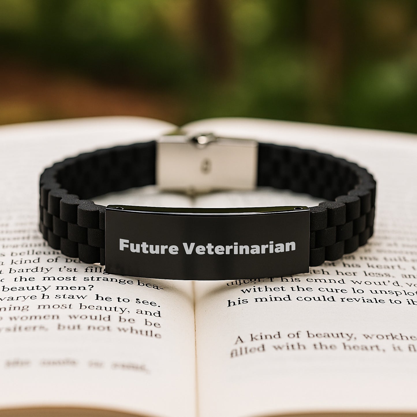 Funny Veterinarian Gifts from Friends for Future Veterinarian Glide lock Clasp Birthday Unique Accessories, Quote: 'Future Veterinarian' by a Veterinarian - Image 2