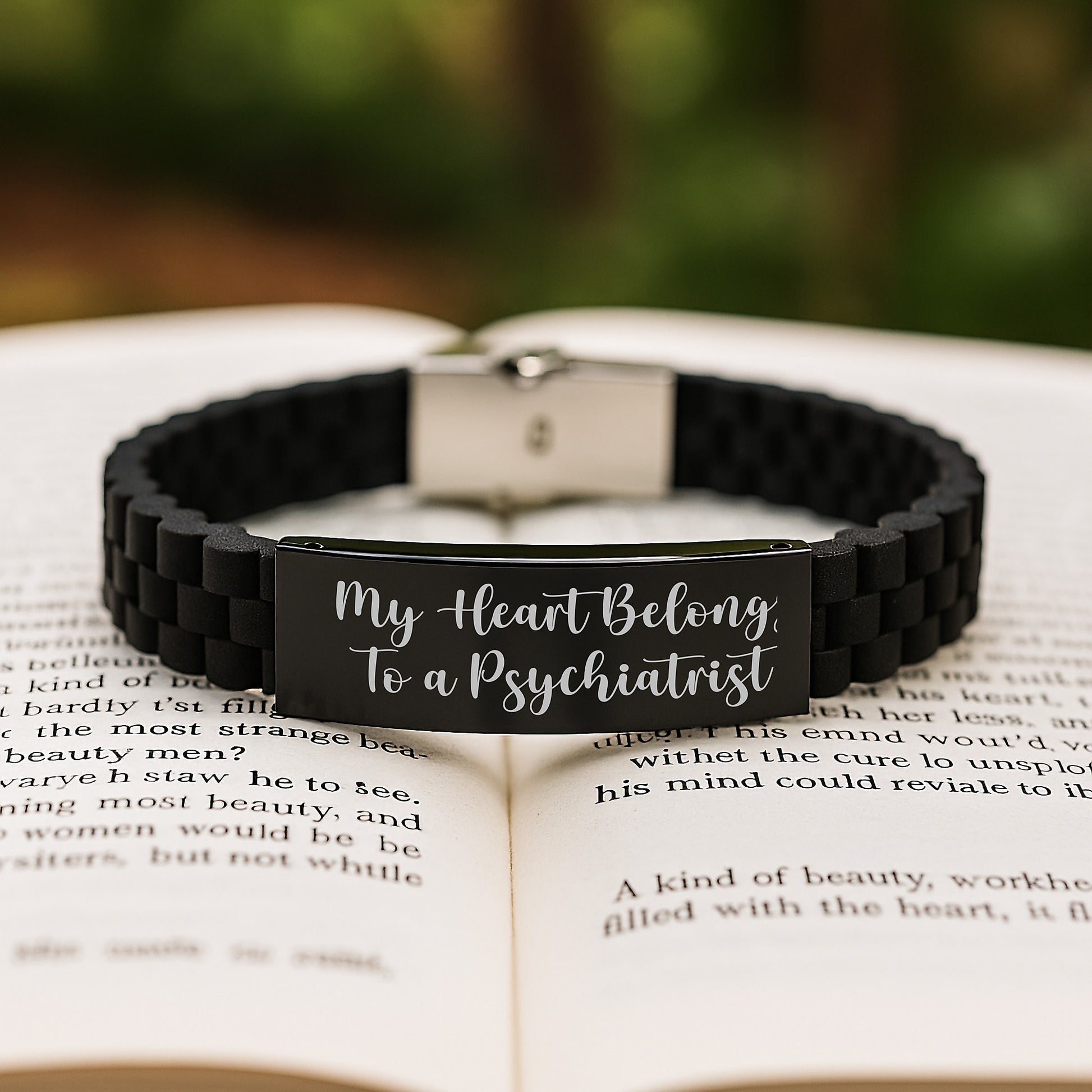 Funny Psychiatrist Gifts from Men to Graduation Recipients with Glide lock Clasp Black Stainless Steel Silicone Adjustable Bracelet My Heart Belongs To A Psychiatrist Quote - Image 2
